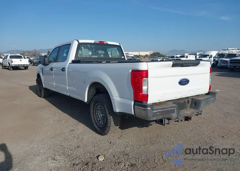 2017 Ford F-250 Xl из США, поврежденный, VIN 1FT7W2A60HEB85791